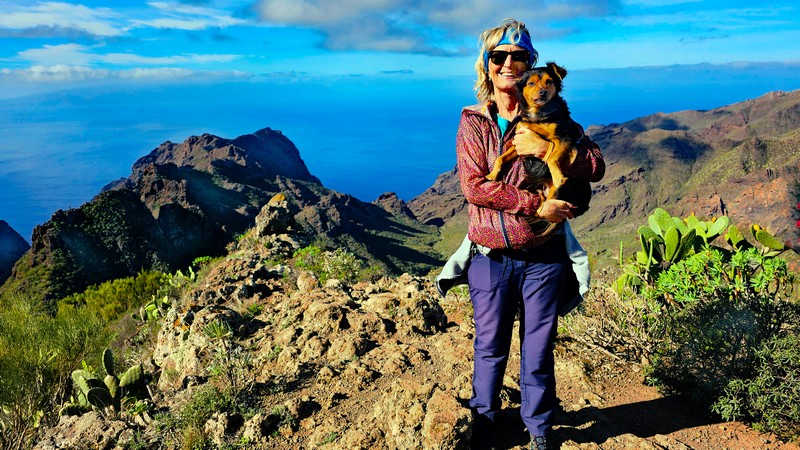 20251211_105742xs_08